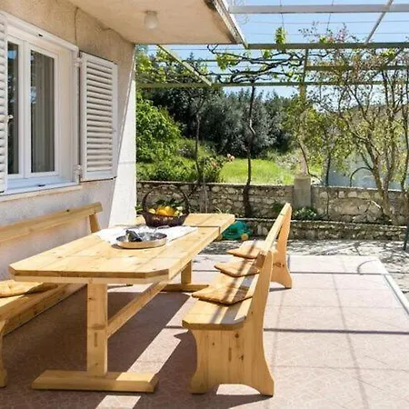 Marko - Three-bedroom With Terrace And Sea View Brse Ine Brsečine