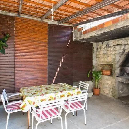 Marko - Three-bedroom With Terrace And Sea View Brse Ine *