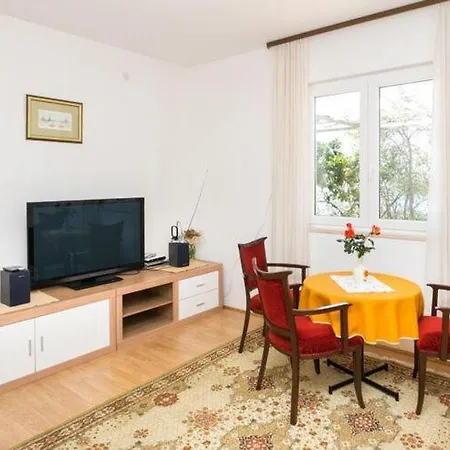 Marko - Three-bedroom With Terrace And Sea View Brse Ine *